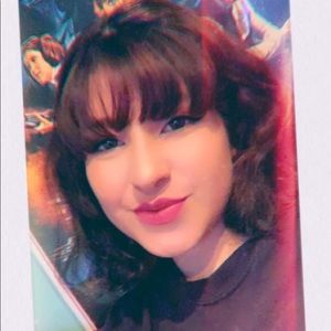 Meet your Posher, Cynthia